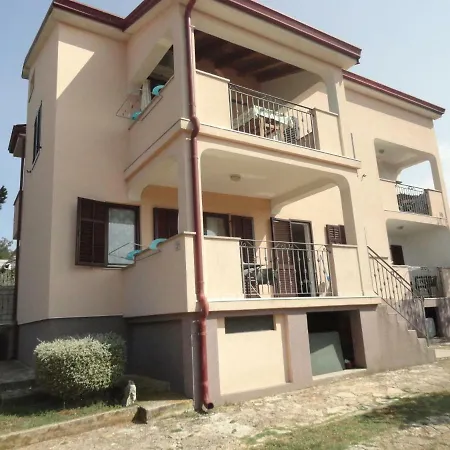 Tona Apartman Rovinjsko Selo